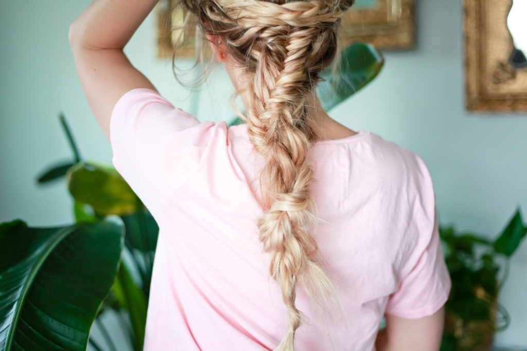 braided twisted fishtail hair style inspired by barefoot blonde