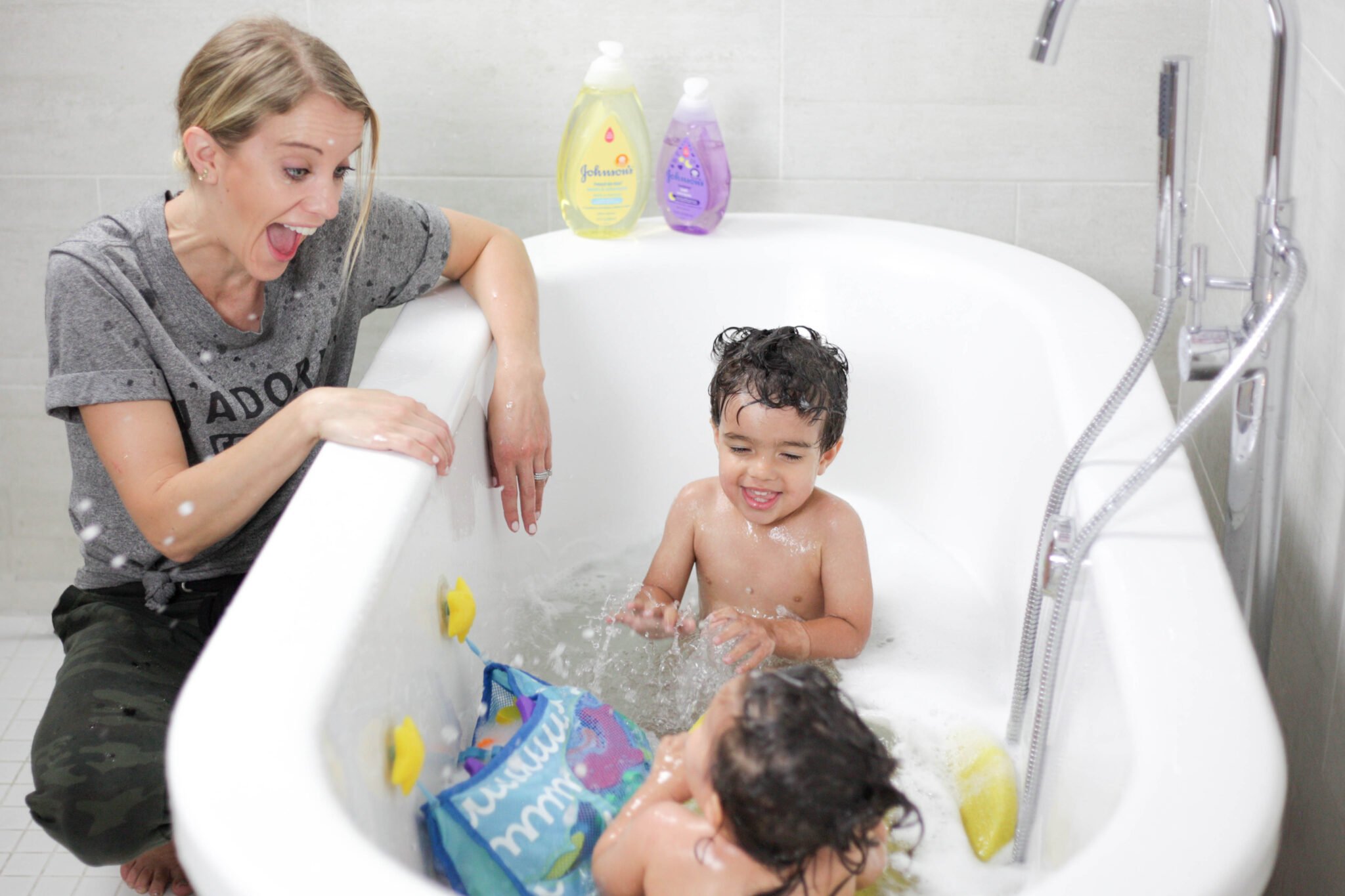 johnsons bedtime bath and head-to-toe wash