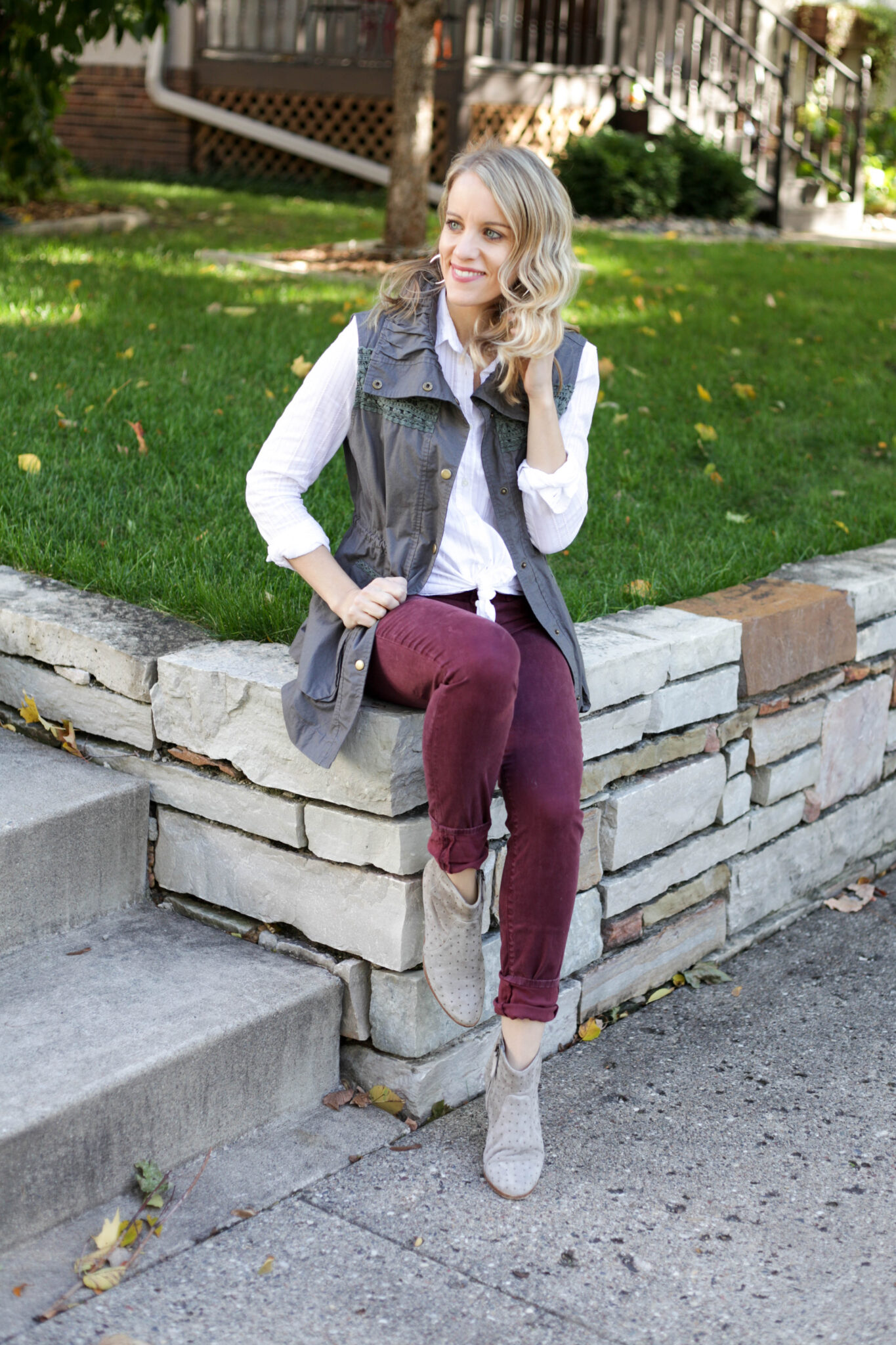 Button-up shirt with vest and burgundy pants