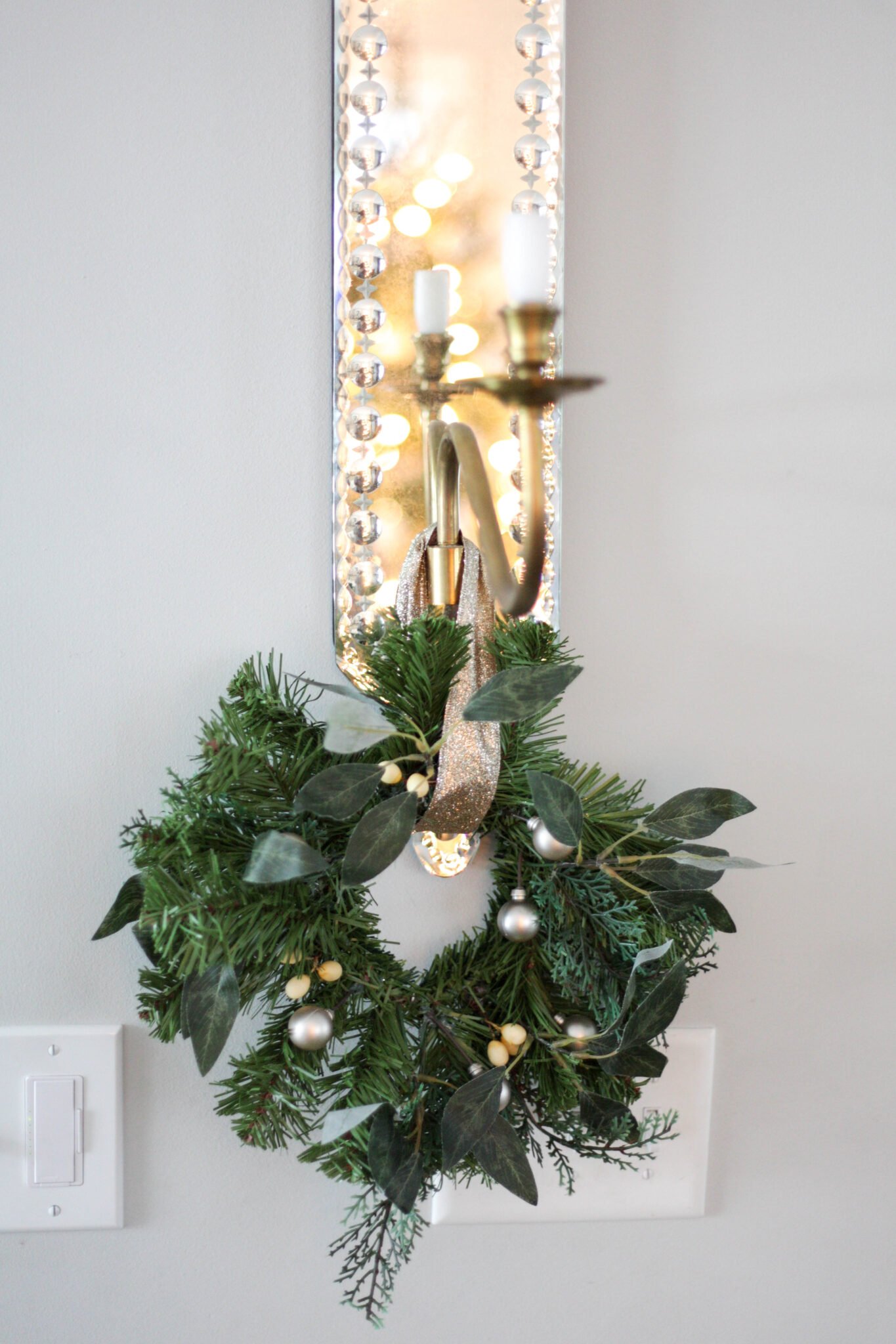 Small neutral wreath