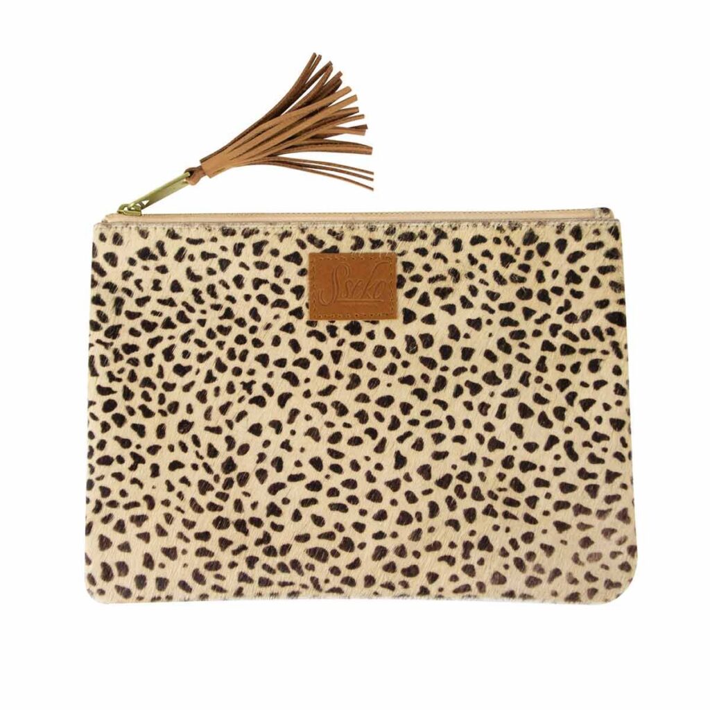 Tassel clutch in Fauna