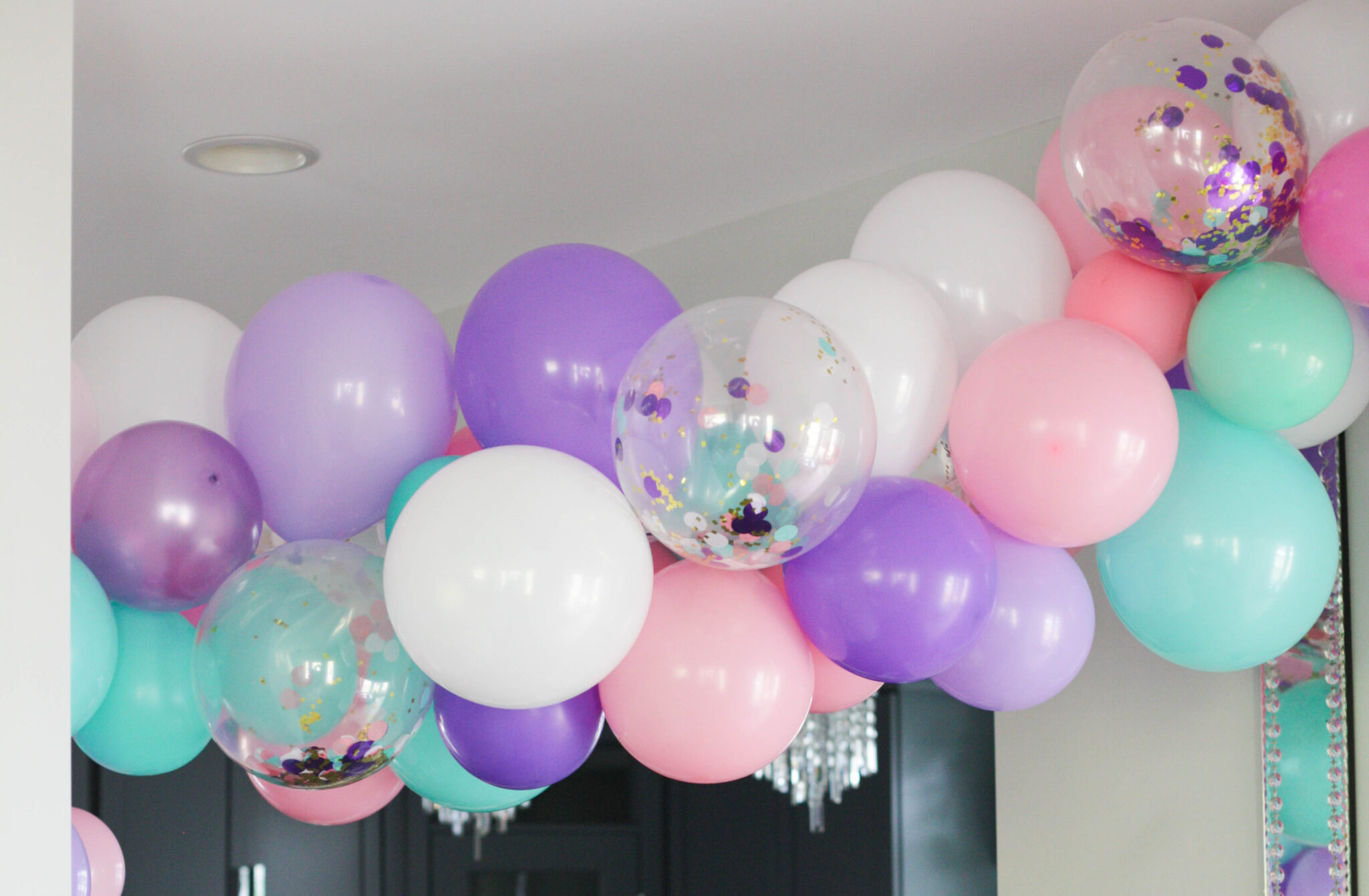 How to Make DIY Balloon Garland (Easy Tutorial) - Paisley & Sparrow