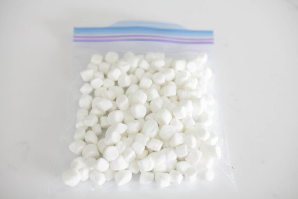 A simple mom hack - use marshmallows as an ice pack!