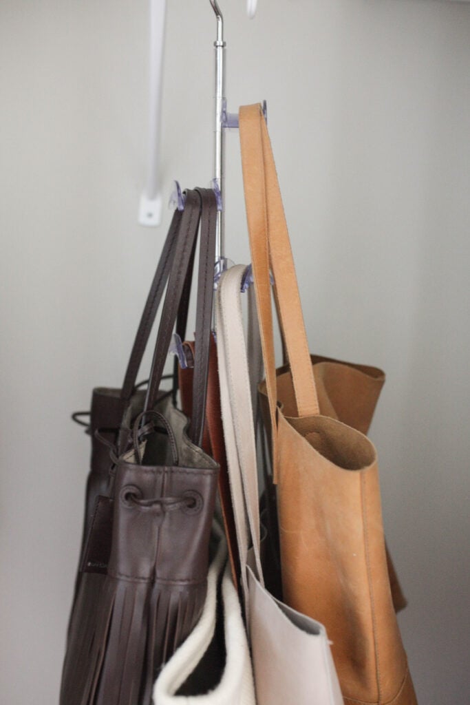 Purse organizer with hooks