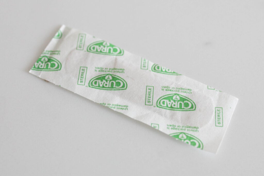 Bandaids behövs i varje blöja väska!