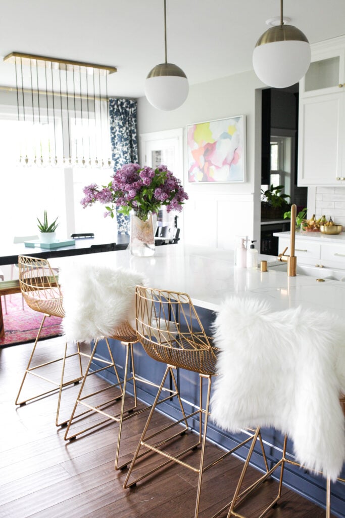 Clean kitchen with fresh flowers