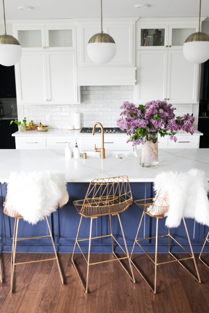 Clean kitchen with fresh flowers