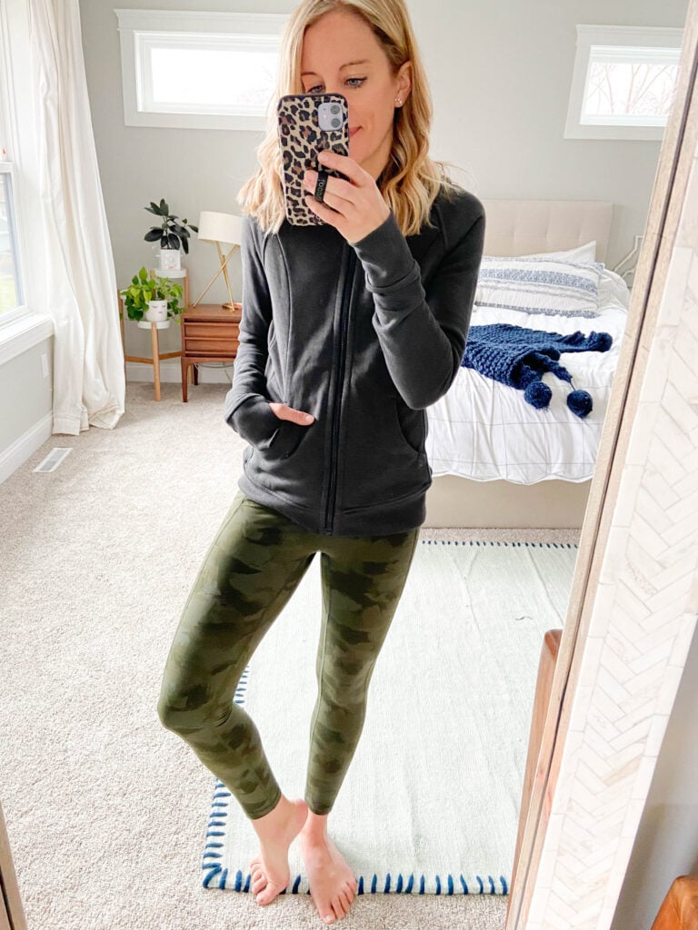 Athleisure wear is definitely one of my favorite categories of fashion! @ lululemon is a go-to for me - from leggings to sweatshirts, I lo