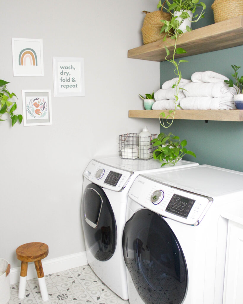 Clean laundry room