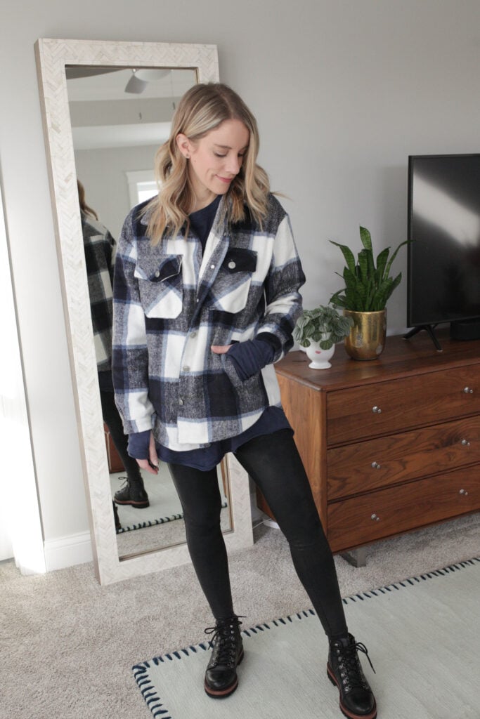 How To Style Faux Leather Leggings In The Fall