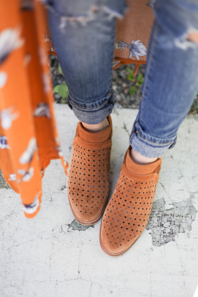  cognac ankle boots