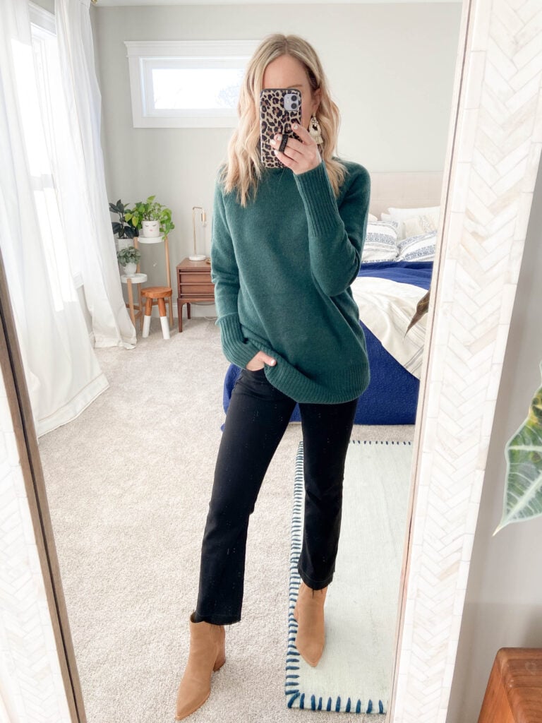 How to Wear Ankle Boots with Jeans (+ 15 Outfit Ideas)