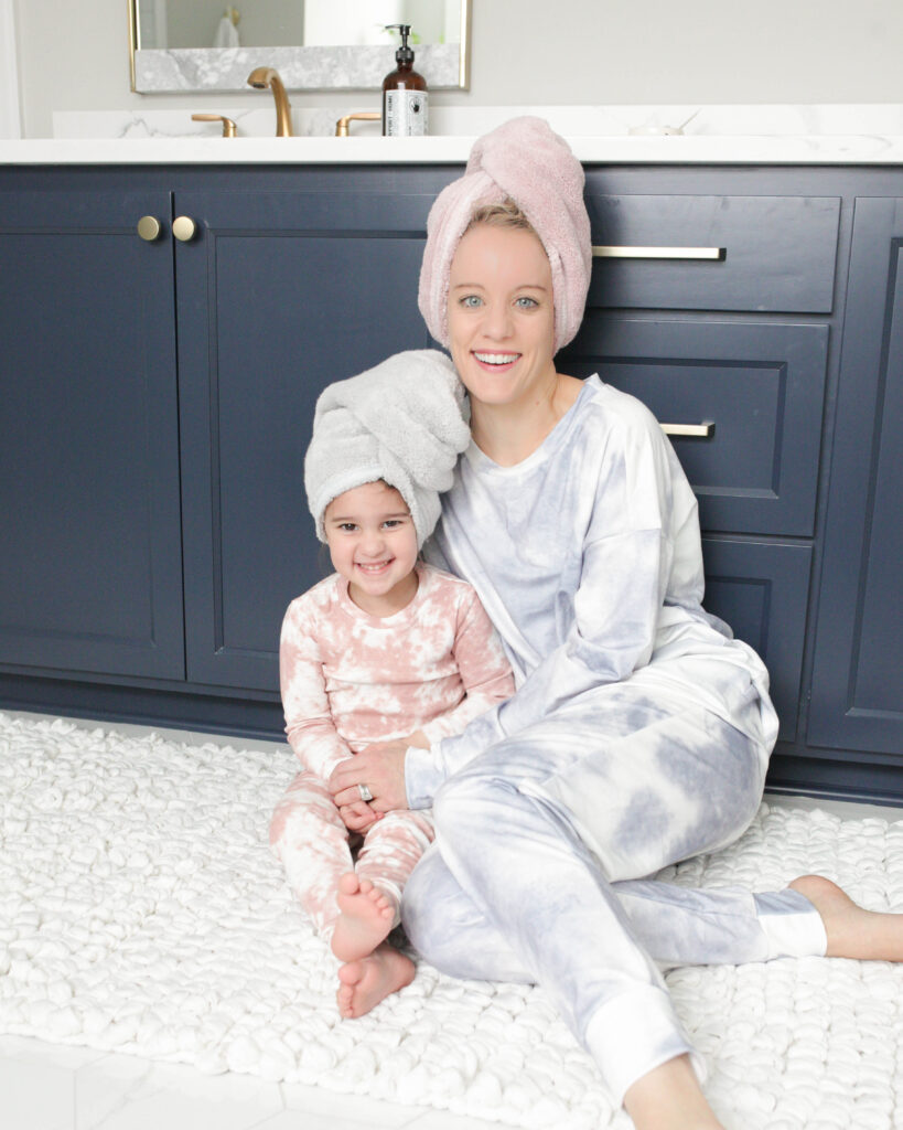 Matching mom and daughter pajamas