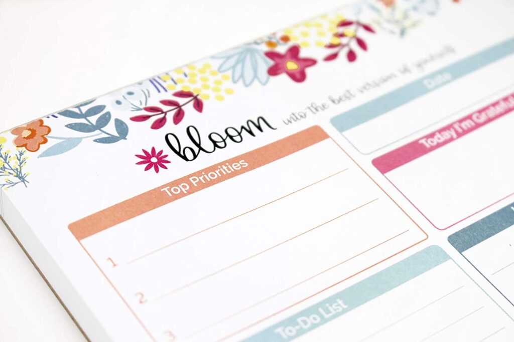 Bloom planner notepad to organize thoughts
