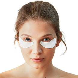 Woman wearing Skyn Iceland Hydro Cool Firming Eye Gels