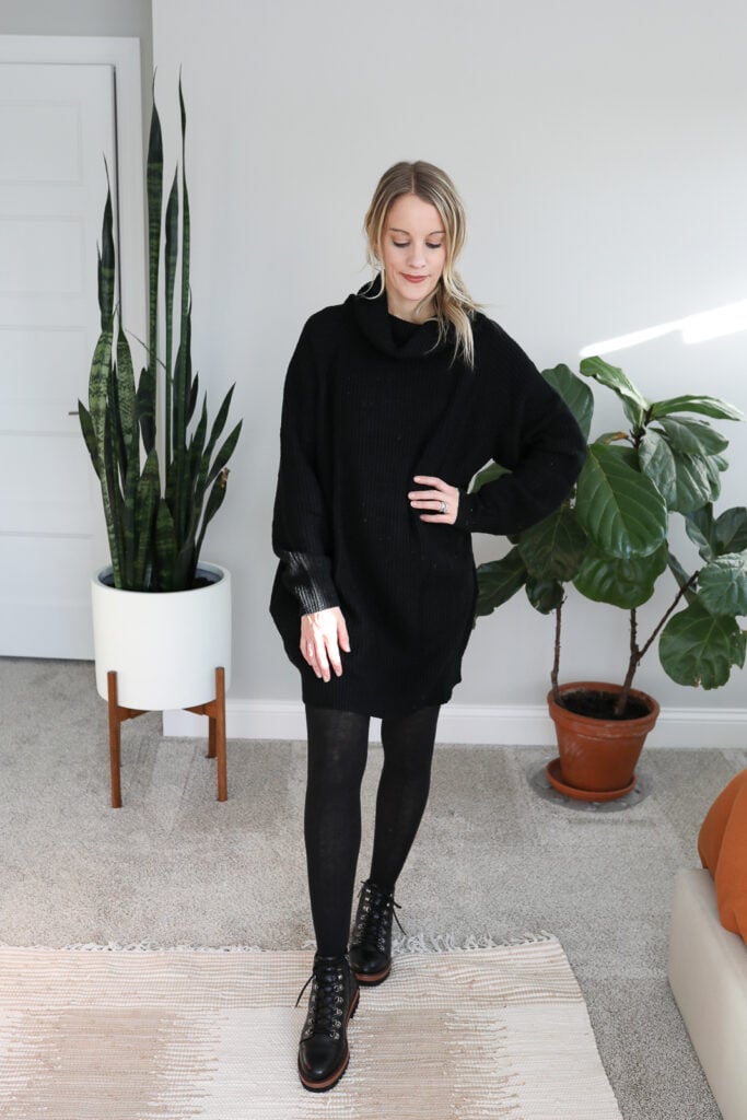 Black Leggings with Beige Knit Oversized Sweater Outfits (5 ideas