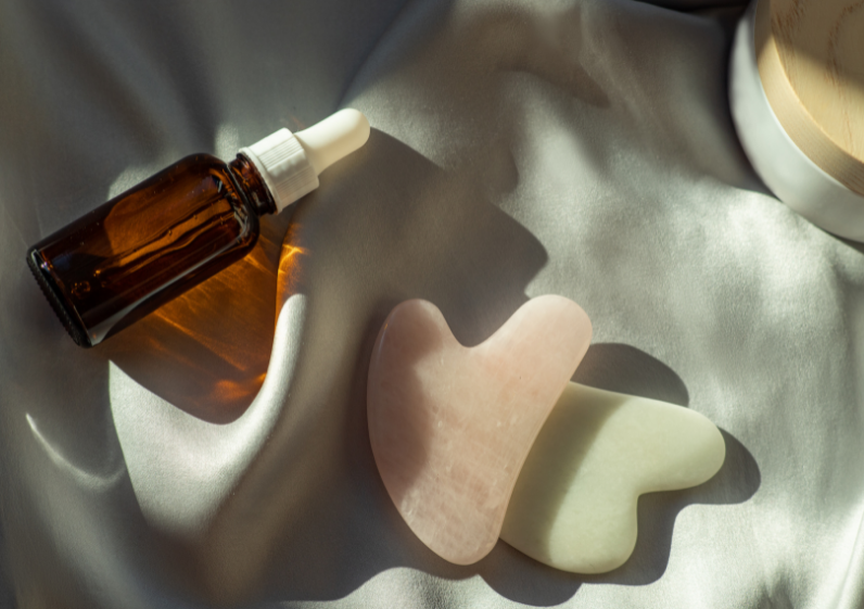 gua sha and oil