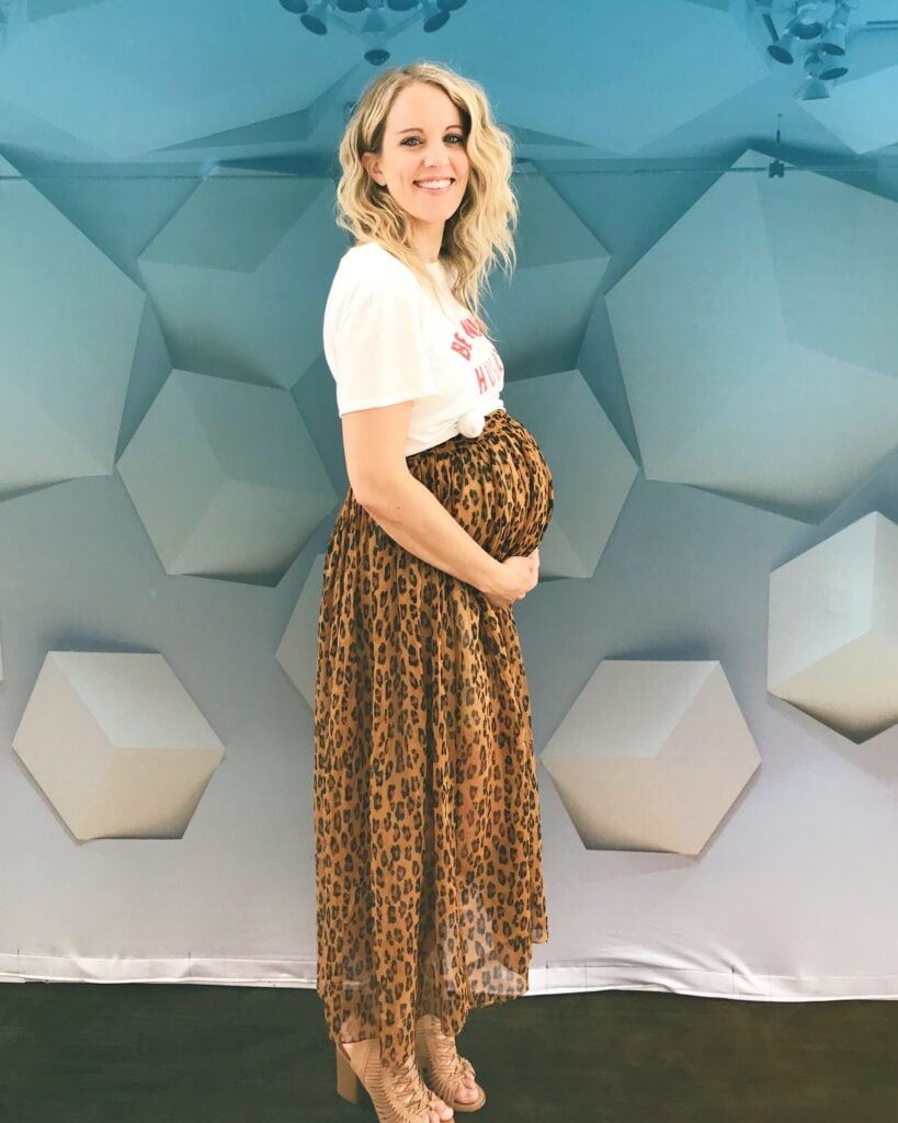 Pregnancy fashion outlet summer