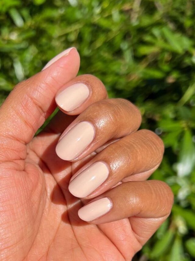 5 Best Nude Nail Designs for Fall
