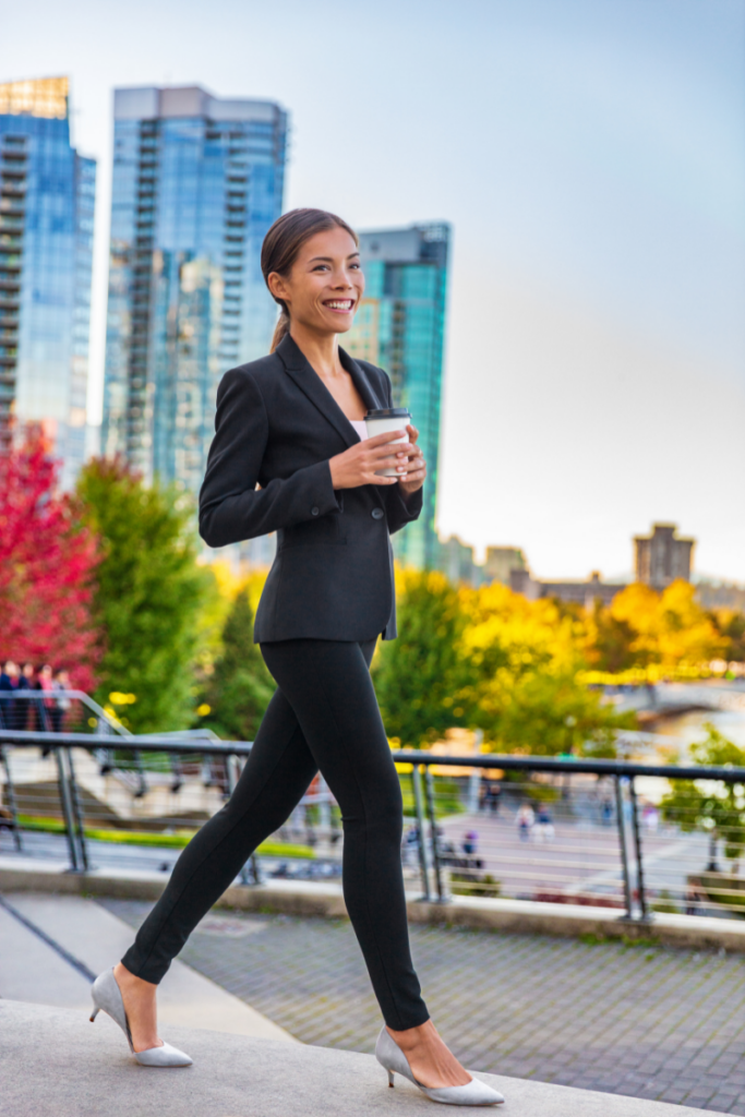 woman wearing leggings and kitten heels