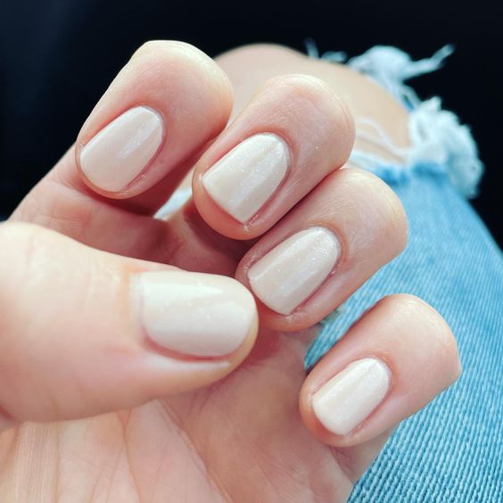 shimmer nails