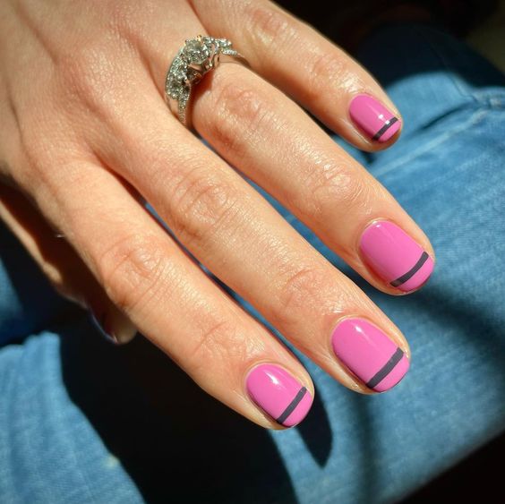 pink nails with stripes