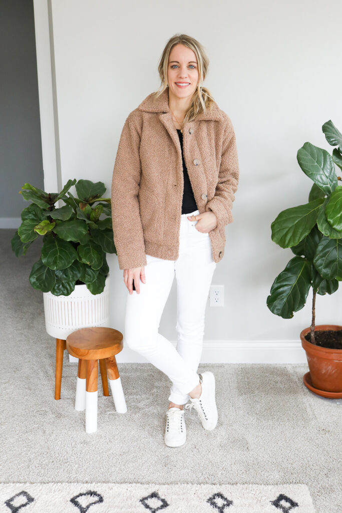 White Jeans, Cozy Jacket and Sneakers