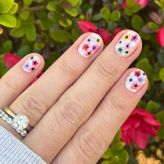 Fiesta Flower Nails