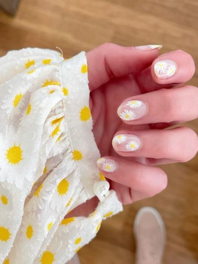 Perfect White Nail Ideas for Summer