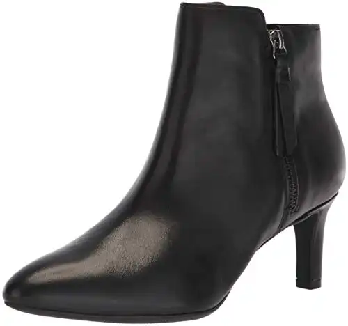 Clarks Women's Calla Blossom Fashion Boot, Black Leather