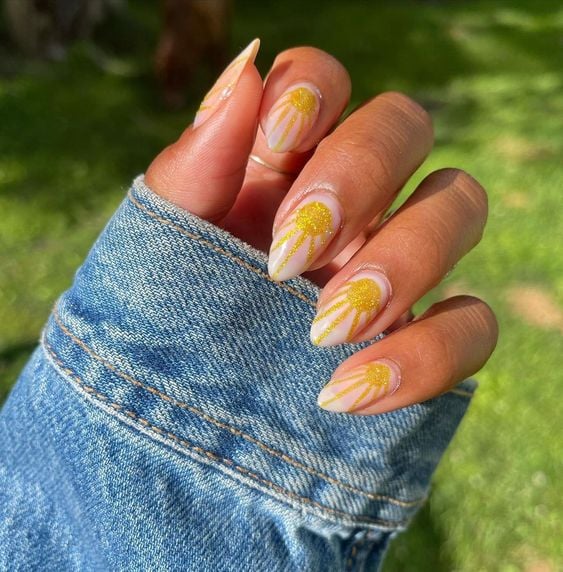sunshine nails