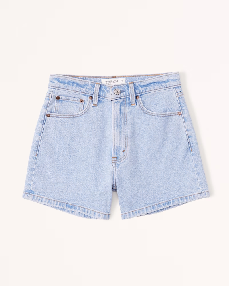 The Best Mom Jean Shorts and How to Wear Them - Paisley