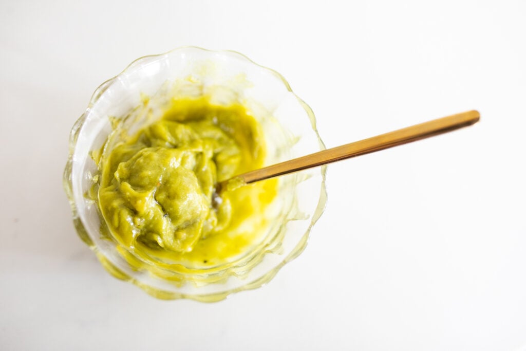 avocado and yogurt lip mask