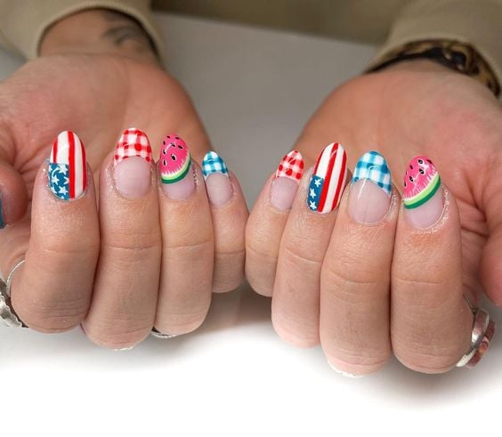 4th of july picnic nails