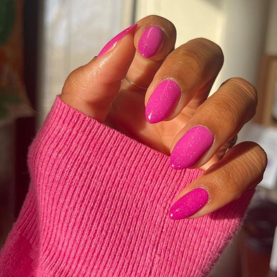 pink sparkles nails