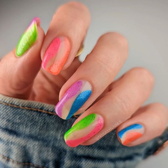 neon squiggle nails