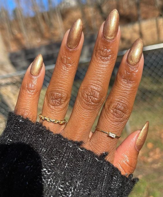 pot of gold nails