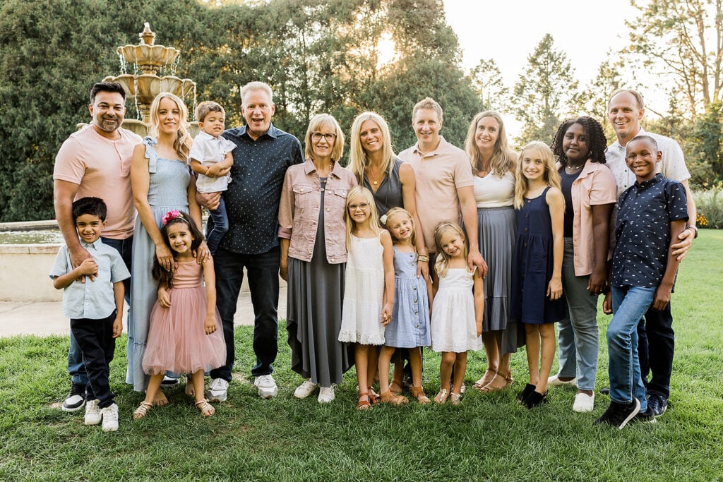 pink and blue family photo outfits