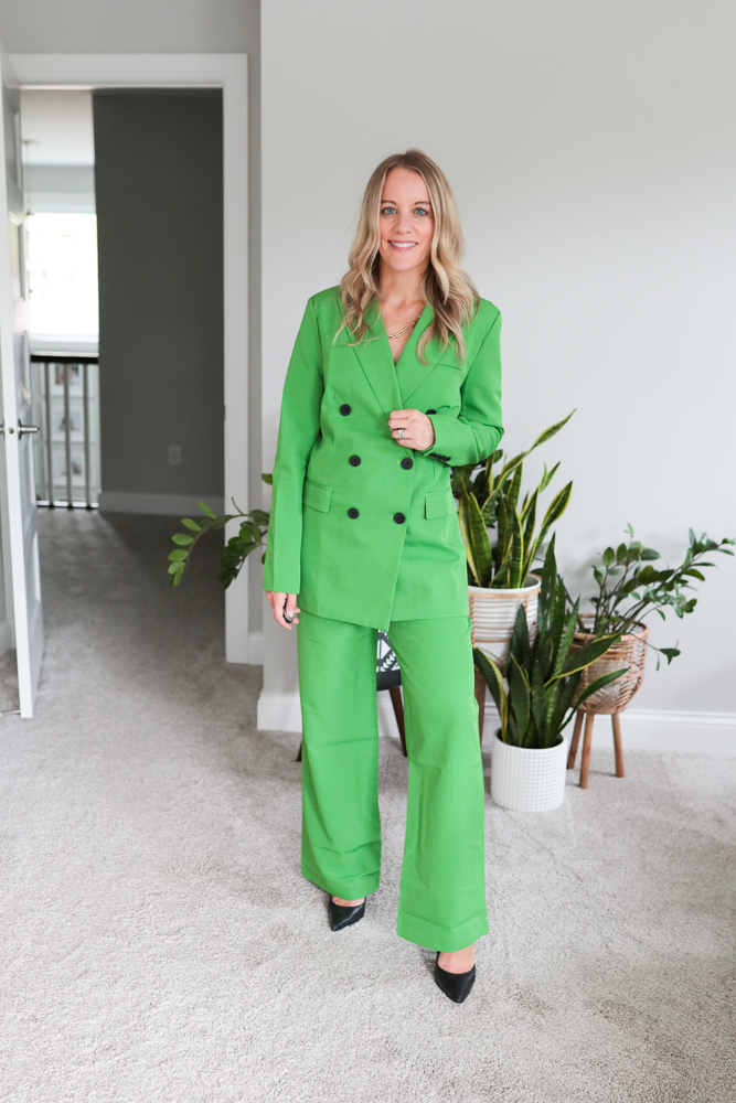 Woman wearing a green chicwish suit set