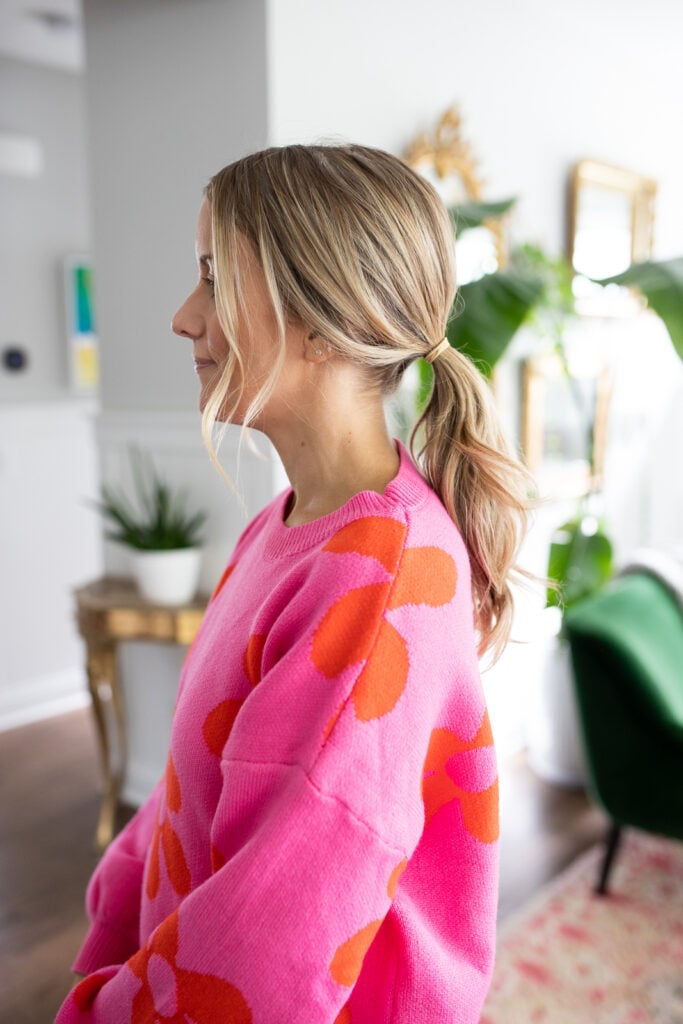 woman wearing AwEx Hair Elastics