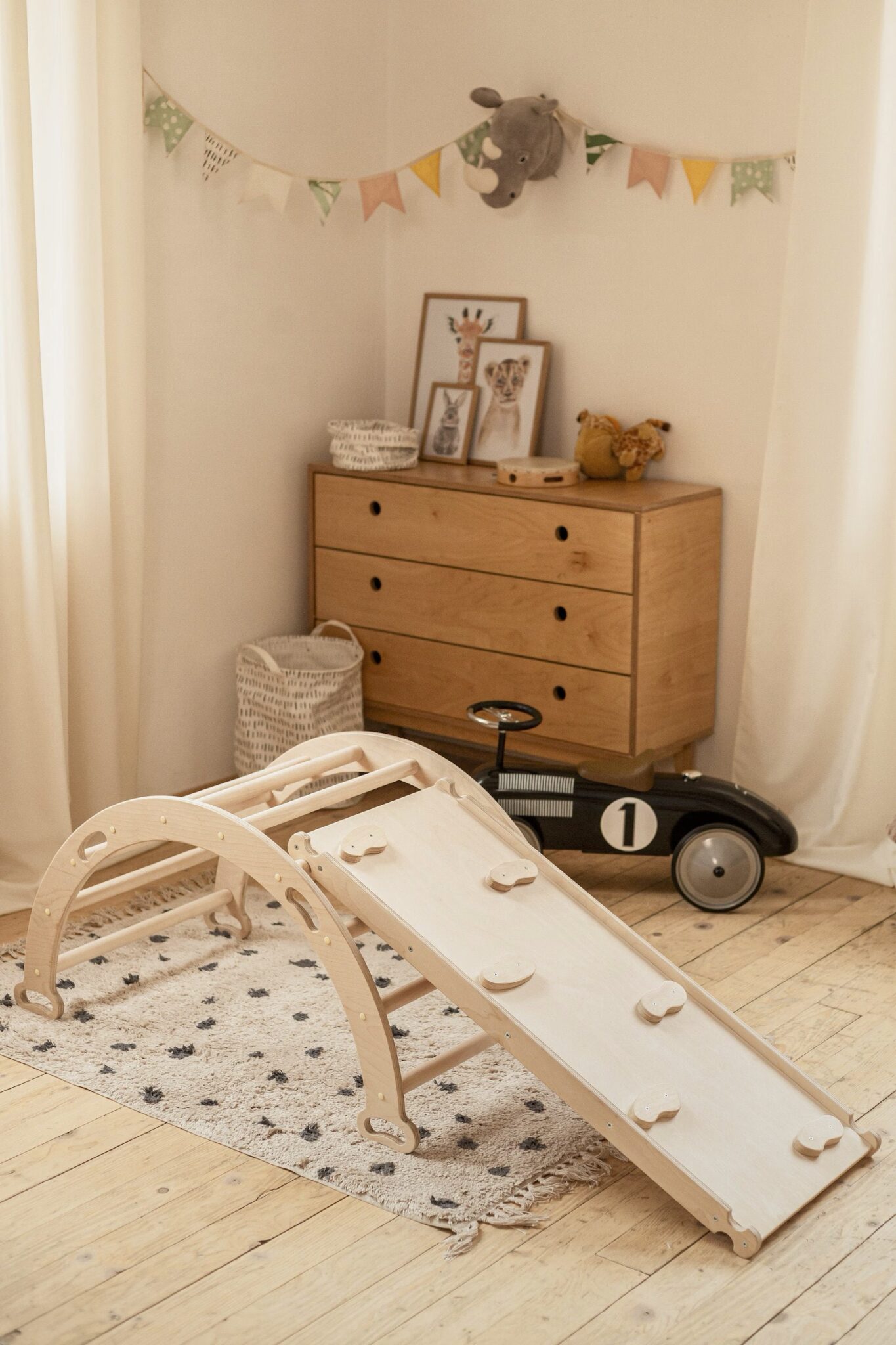 Montessori Climbing Arch with Ladder