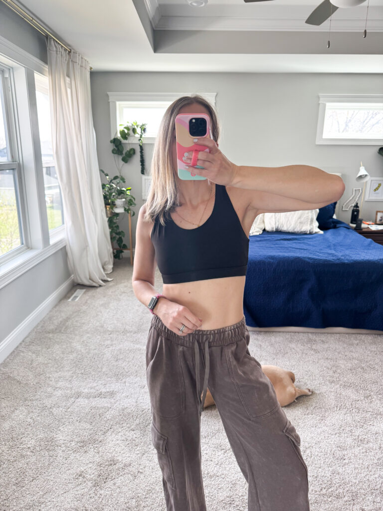 black sports bra, amazon fashion