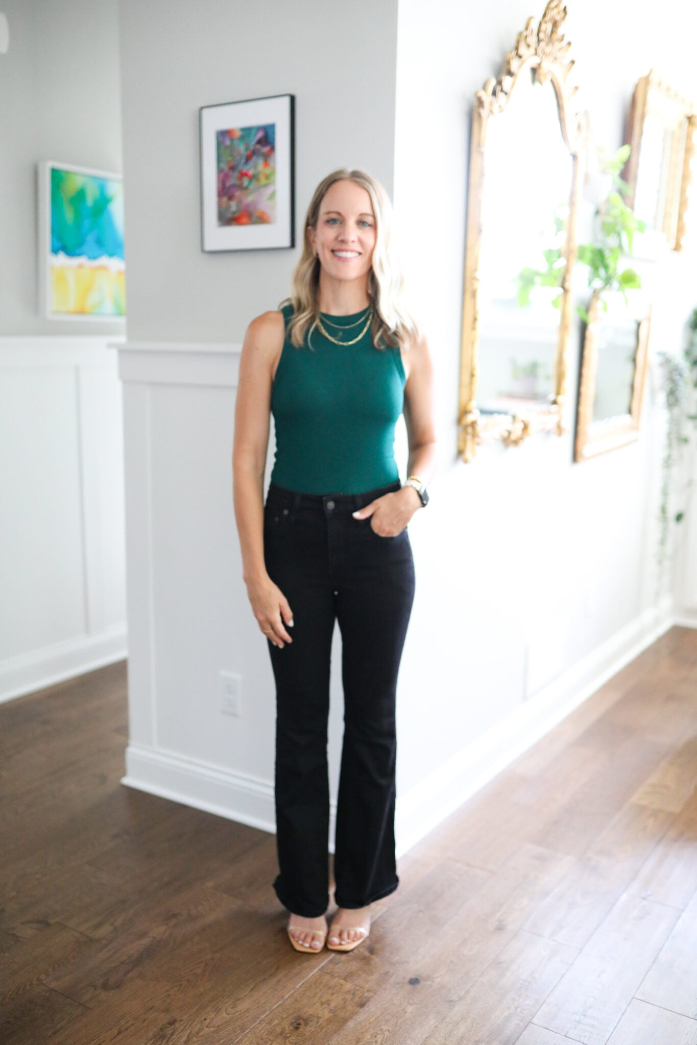 Jen wearing Levi's Jeans: High Waisted Mom Jeans in a size 25 from the front