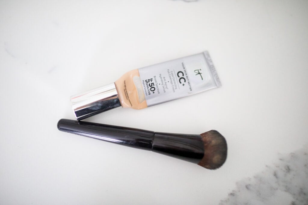 it CC+ foundation and brush