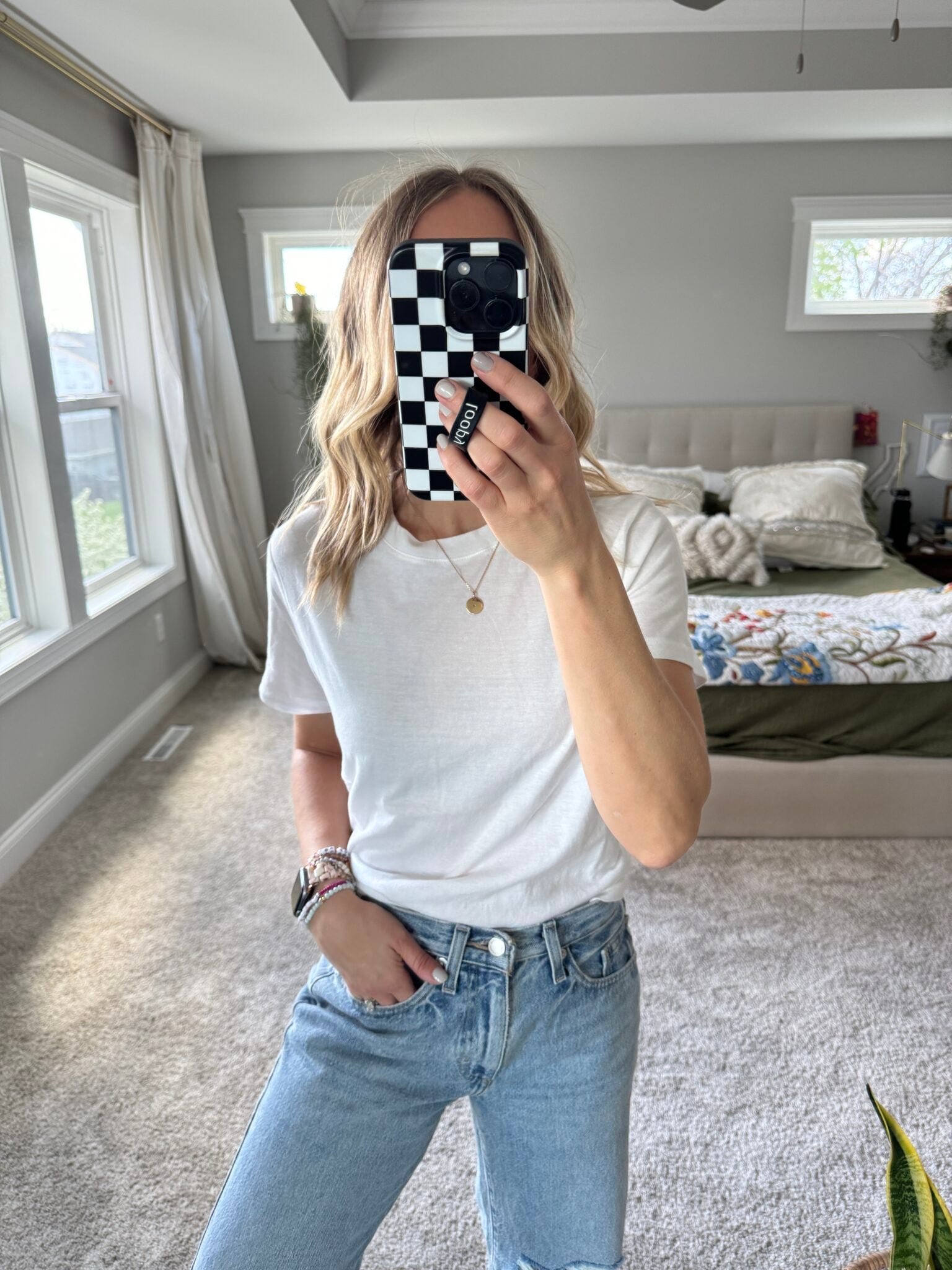 best t shirts for women, everyday t shirts, classic white tee, versatile t shirts, casual t shirts, comfortable t shirts, stylish t shirts, wardrobe basics, must have t shirts, affordable t shirts, neutral t shirts, colorful t shirts, black t shirt outfit, brown t shirt outfit, green t shirt outfit, red t shirt outfit, casual outfit ideas, everyday outfit essentials, best basic tees, t shirts to wear on repeat